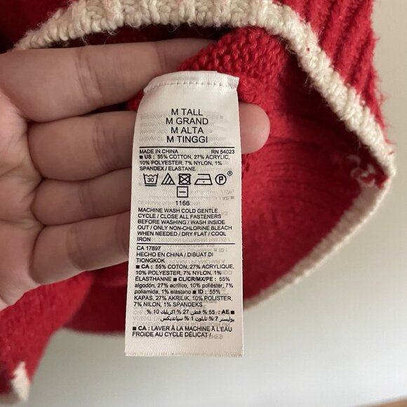 Old Navy Women M TALL Red Heart Graphic Knit V-Neck Slouchy Cardigan Sweater - Picture 11 of 12